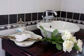 A White Rose Guest House Bloemfontein Exteriör bild